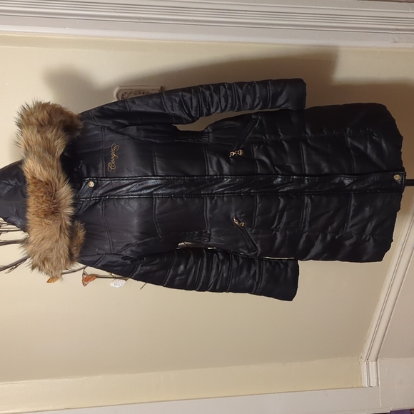 Vintage Coogi Puffer Jacket with Removable Faux Fur lined hood Size Medium - Picture 3 of 14